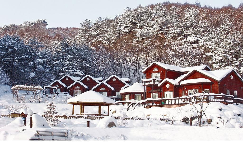 Sisilli Pension Pyeongchang Exteriör bild